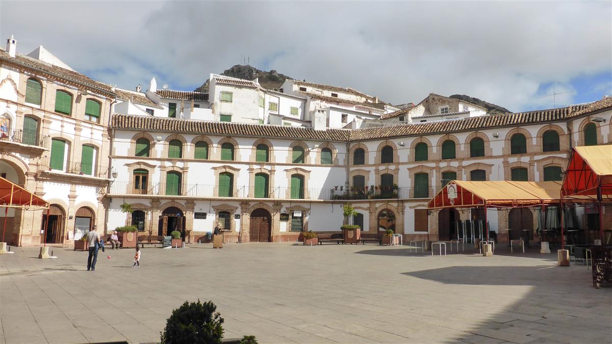 Plaza Ochavada de Archidona, la única plaza octogonal barroca de España (1786)