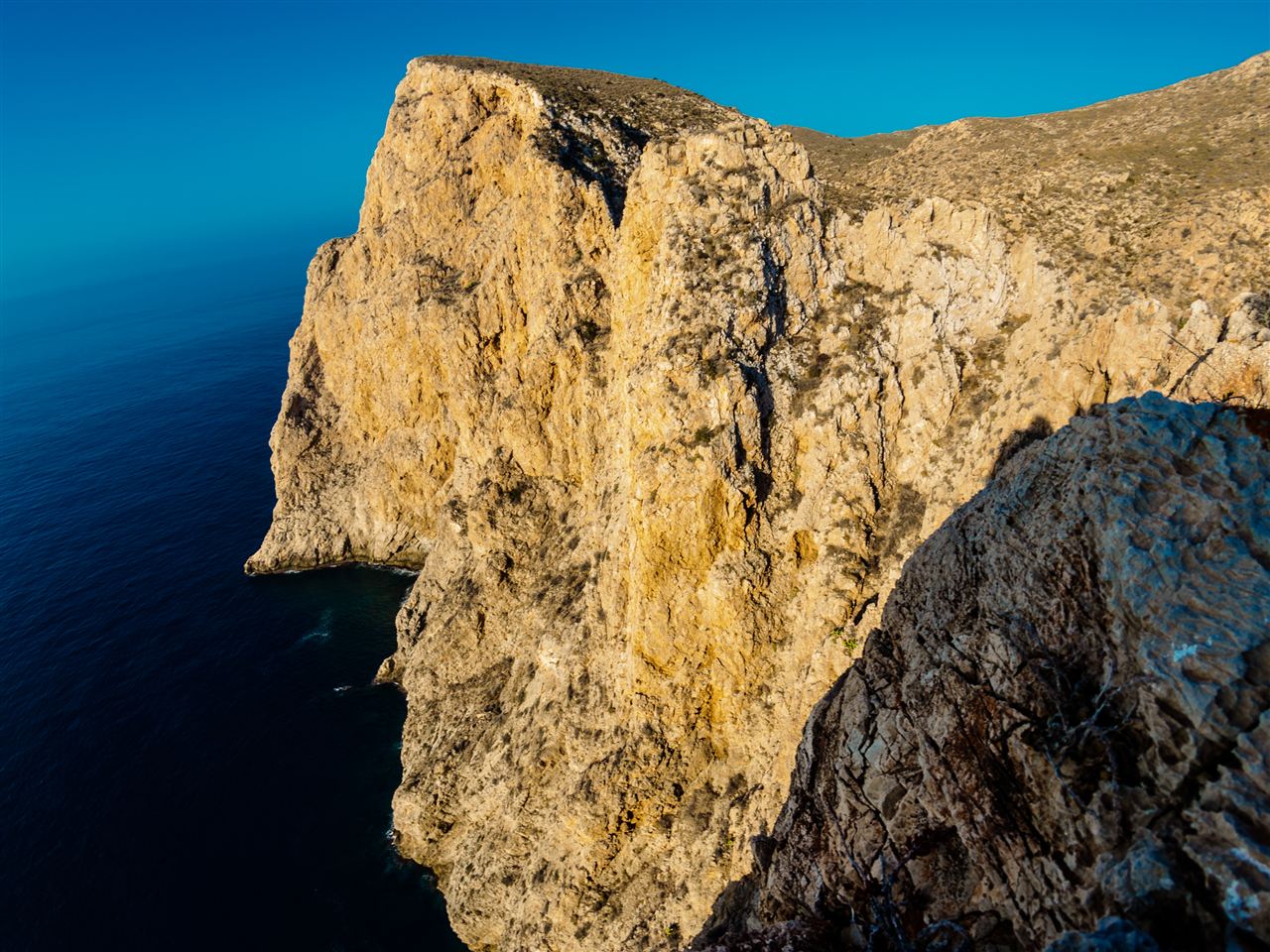 Cala del Rayo en el Parque Regional de Cabo Cope, costa sur de Murcia