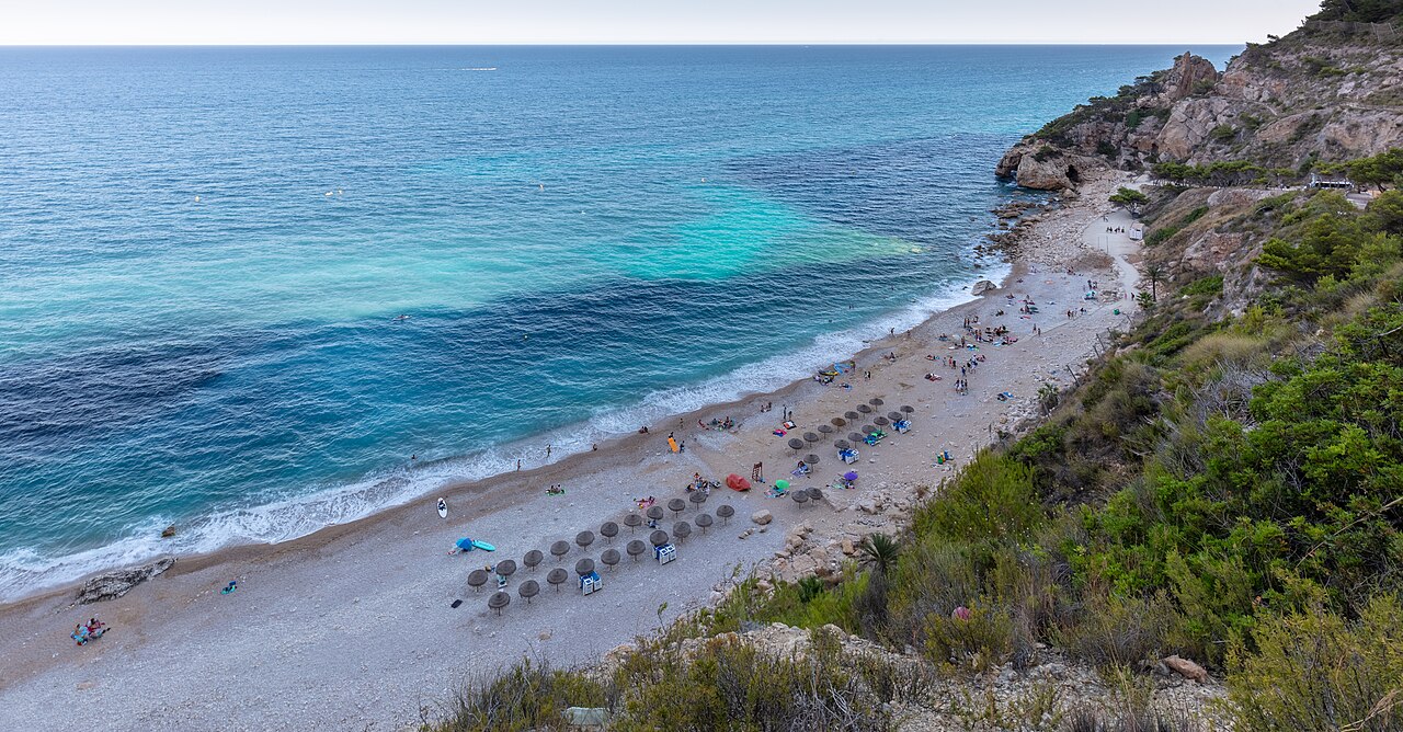 Vista del fondo marino de la Cala del Moraig