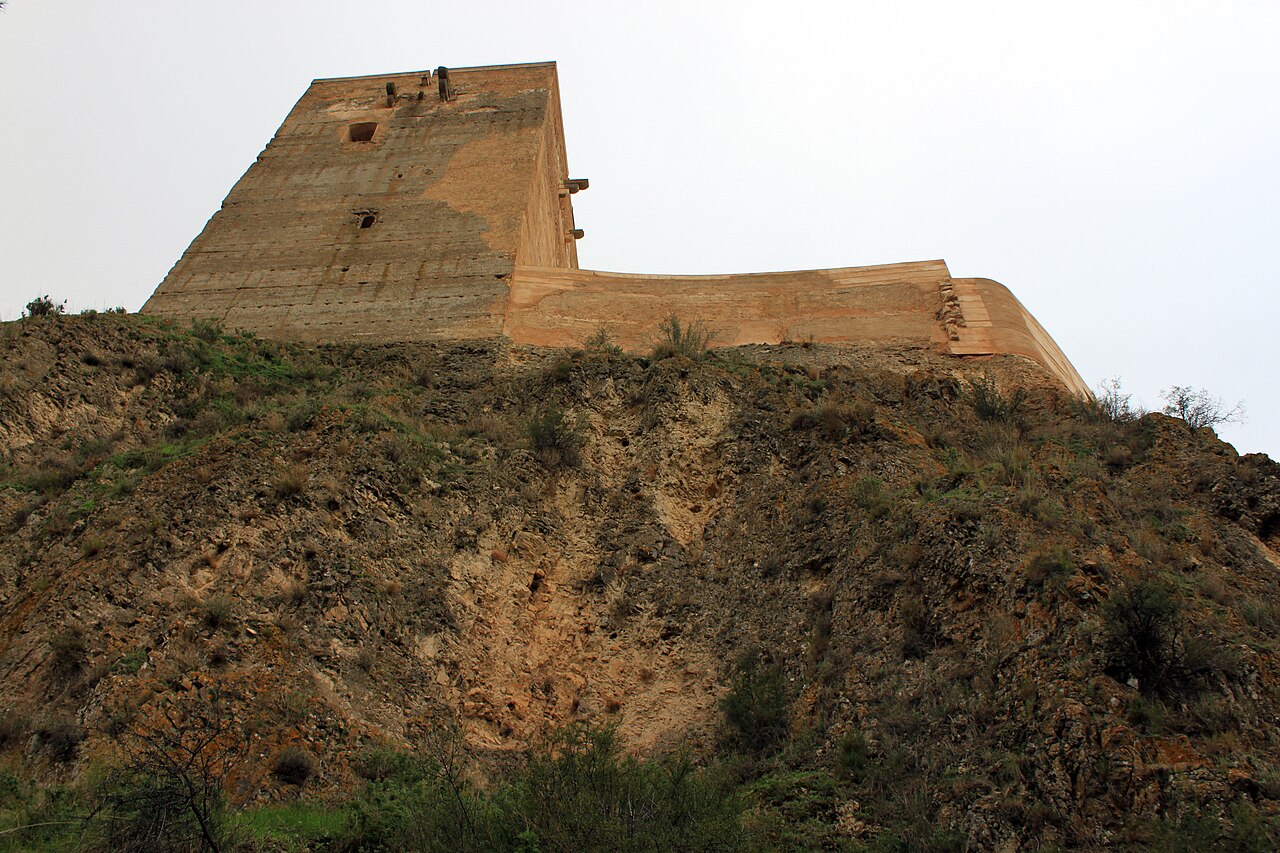 Vista del Castillo de Biar desde el pueblo, Vinalopó Alicante