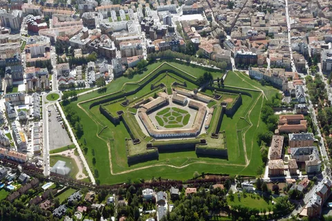 Ciudadela de Jaca, fortaleza pentagonal del siglo XVI en Jaca, Huesca, Aragón