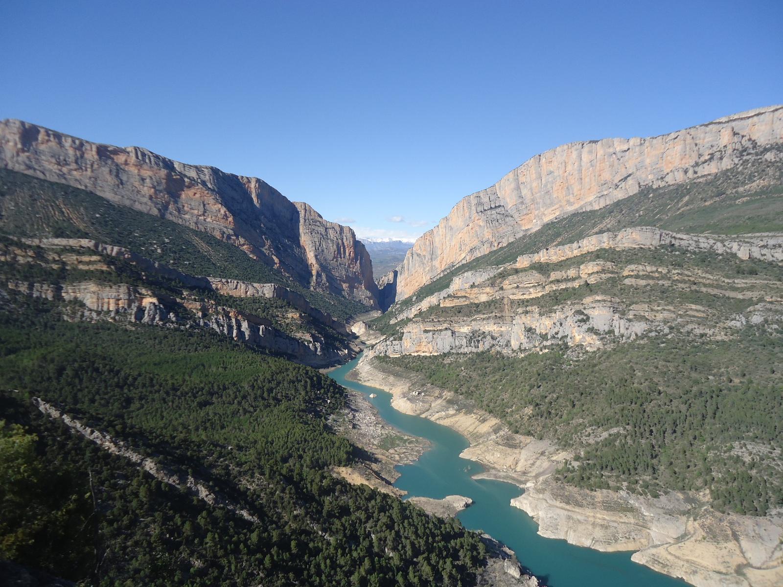 Congost de Mont-rebei visto desde el mirador, con el río Noguera Ribagorçana