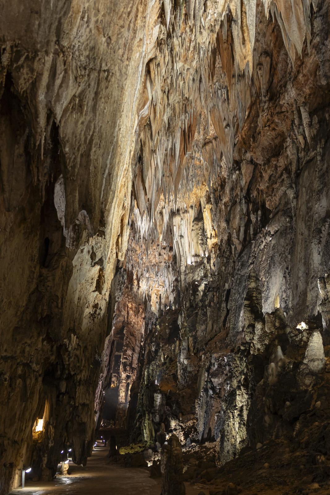 Formaciones del interior de la Cueva de Valporquero