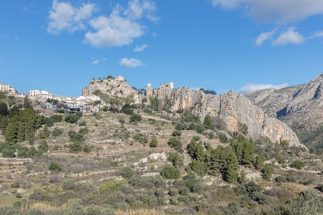 El Castell de Guadalest y el pueblo medieval, Alicante