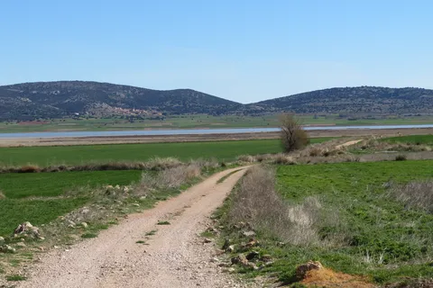 Laguna de Gallocanta al amanecer, el mayor lago salino natural de Europa occidental, Zaragoza-Teruel, Aragón