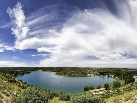 Lagunas de Ruidera, aguas turquesa en Castilla-La Mancha