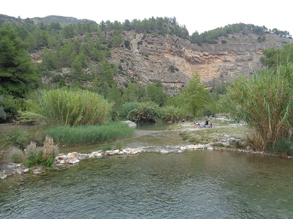 Paraje natural de la Fuente de los Baños, aguas termales del río Mijares, Montanejos (Castellón)