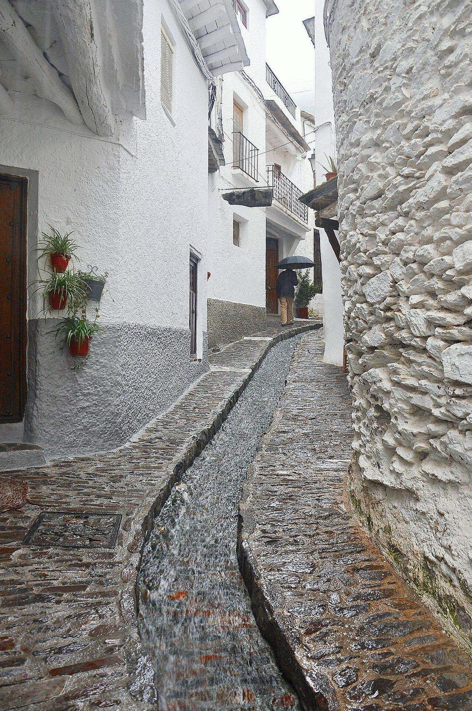 Calles empedradas de Pampaneira, Alpujarras, Granada