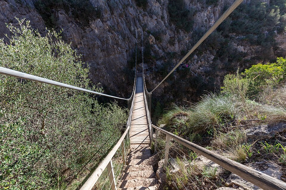 Cañón del río Turia en el Barranco de Falfiguera, Chulilla (Valencia)