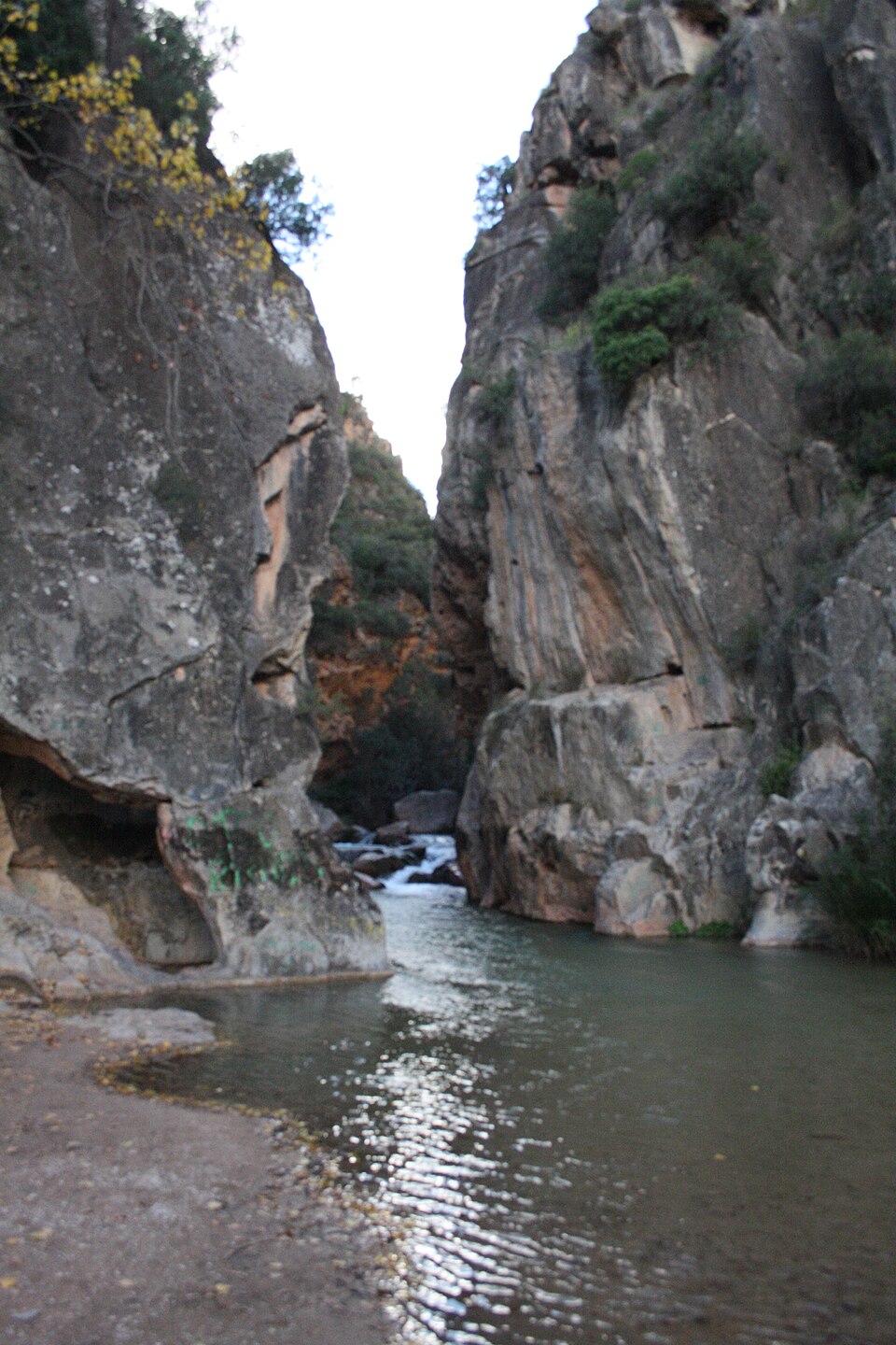 La Playeta, zona fluvial y de baño natural en el entorno de Chelva, Valencia
