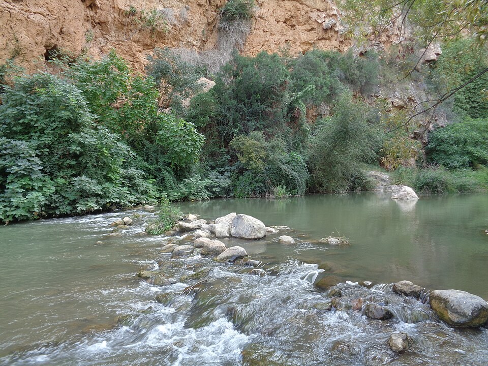 Salto de la Novia, Navajas (Castellón) — cascada en el barranco del Alto Palancia