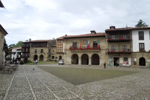 Santillana del Mar, casco histórico medieval en Cantabria
