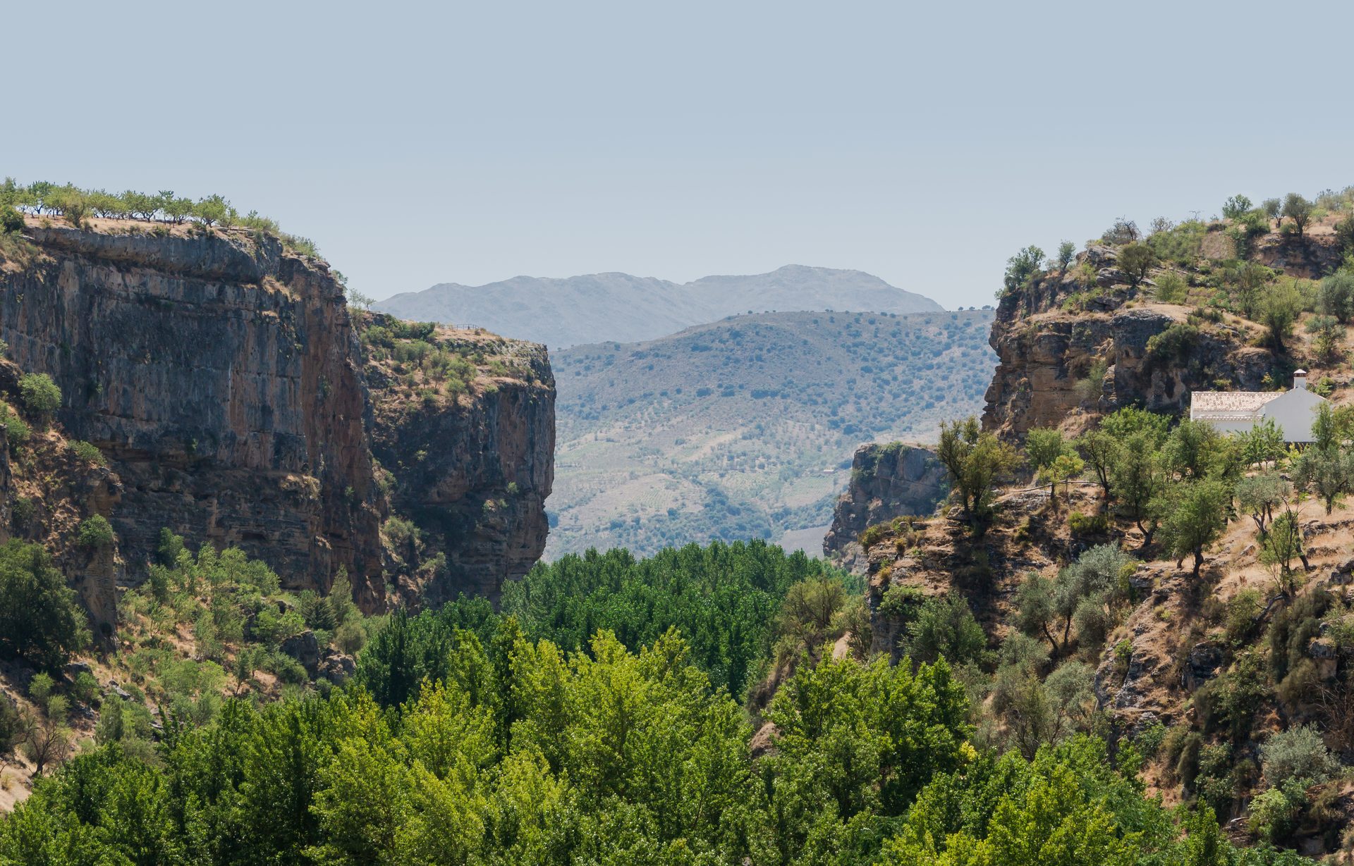 El Río Alhama en el interior del cañón, Alhama de Granada, Granada