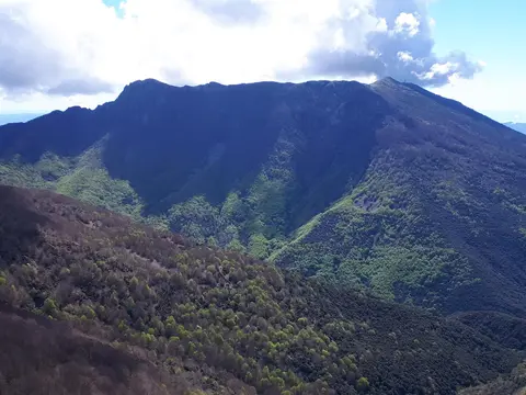Turó de l'Home y Les Agudes, cumbres del Parque Natural del Montseny en Barcelona-Girona, Cataluña