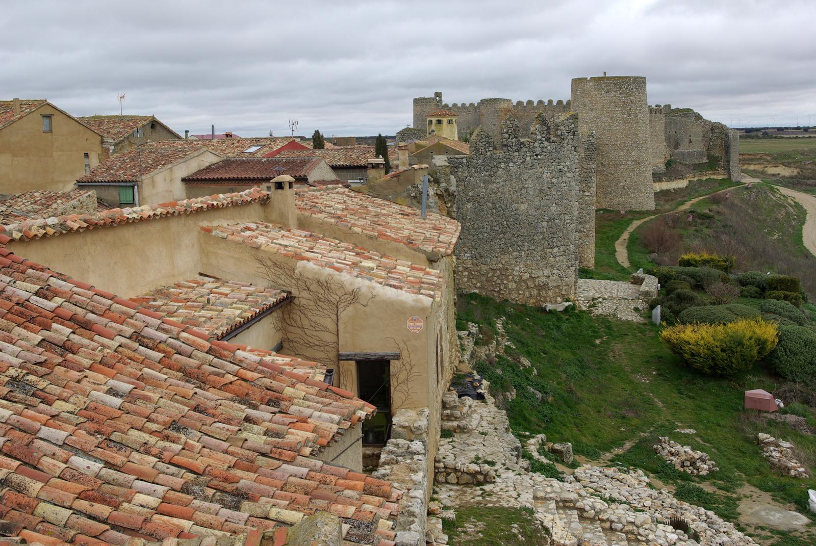Muralla de Urueña, siglos XII-XIII